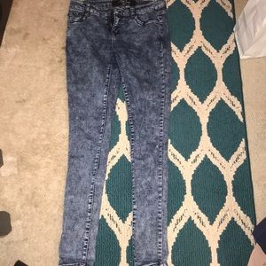 Denim washed skinny jeans